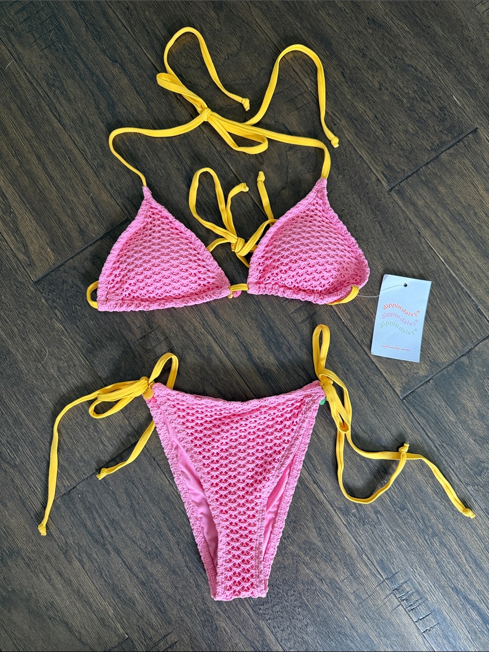 NWT Dippin Daisy Bikini Set M